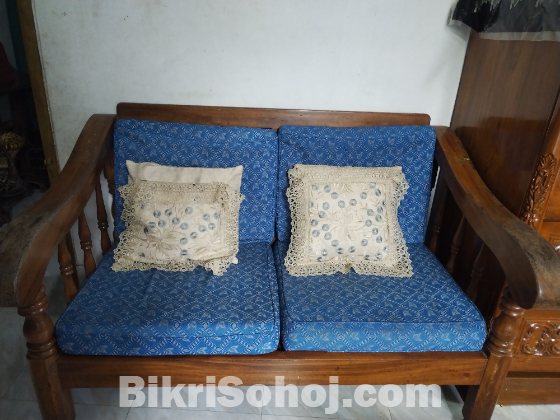 Sofa set sell